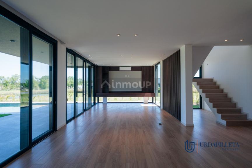 Casa en Venta en Pilar, G.B.A. Zona Norte