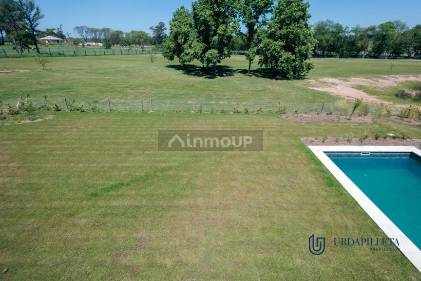 Casa en Venta en Pilar, G.B.A. Zona Norte