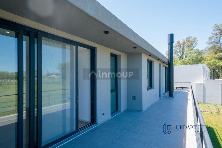 Casa en Venta en Pilar, G.B.A. Zona Norte