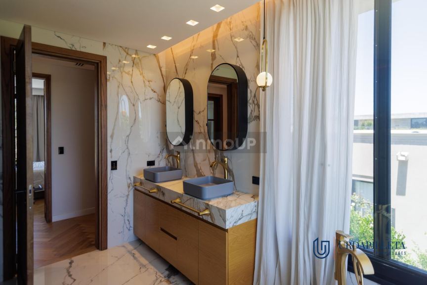 Casa en Venta en Pilar, G.B.A. Zona Norte
