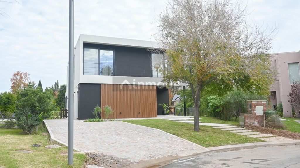Casa en Venta en Pilar, G.B.A. Zona Norte