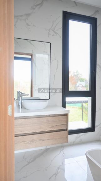 Casa en Venta en Pilar, G.B.A. Zona Norte