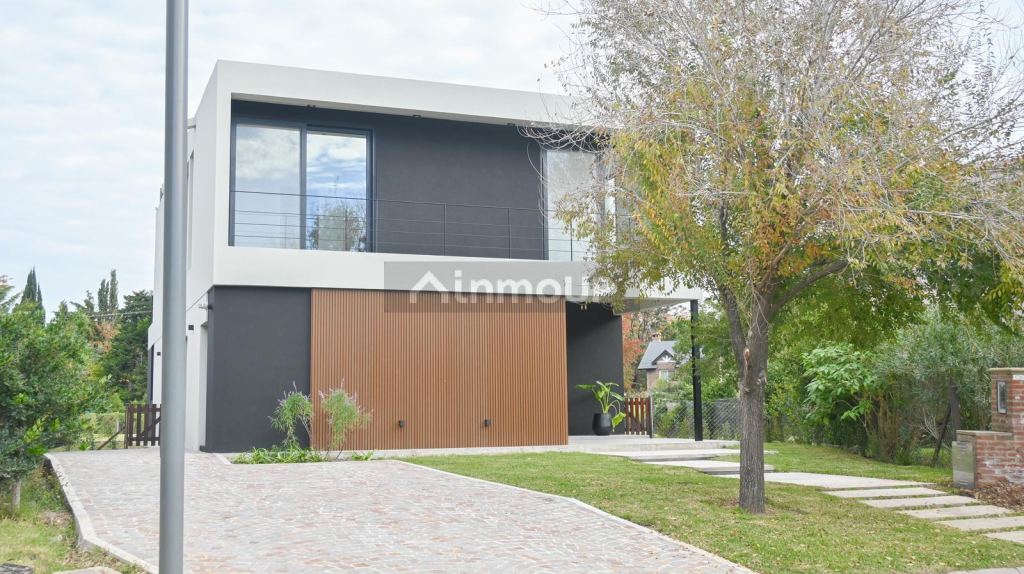 Casa en Venta en Pilar, G.B.A. Zona Norte