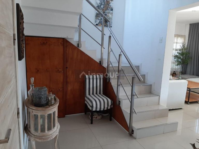 Casa en Alquiler en Pilar, G.B.A. Zona Norte