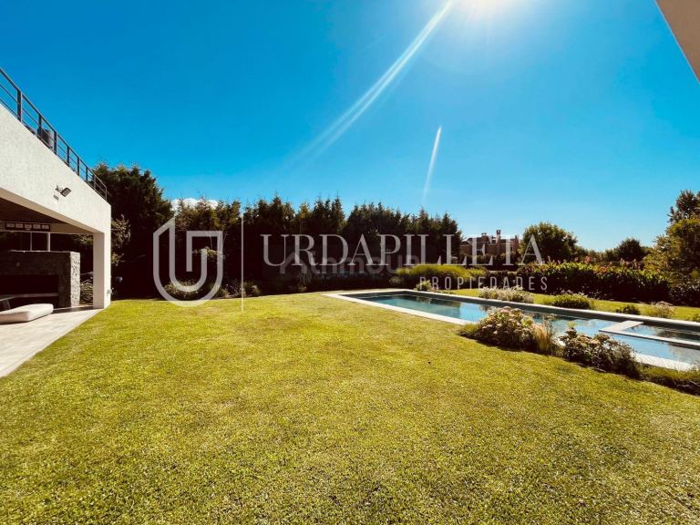 Casa en Venta en Pilar, G.B.A. Zona Norte