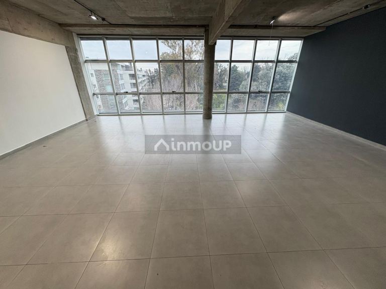 Oficina en Venta en Pilar, G.B.A. Zona Norte