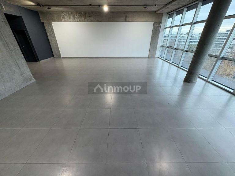Oficina en Venta en Pilar, G.B.A. Zona Norte