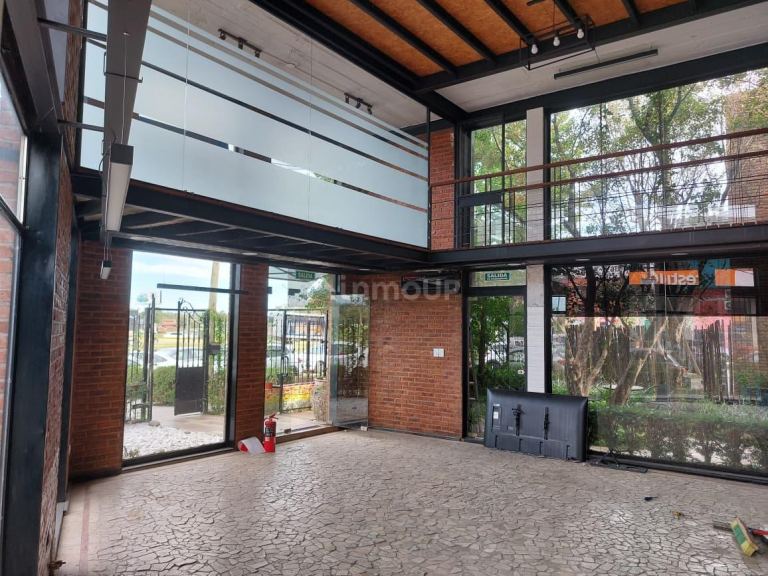 Local Comercial en Alquiler en Pilar, G.B.A. Zona Norte