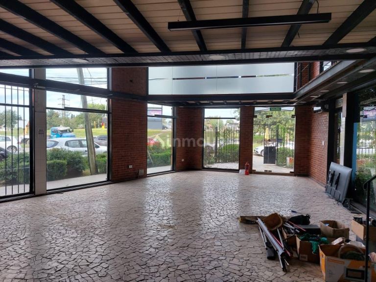 Local Comercial en Alquiler en Pilar, G.B.A. Zona Norte