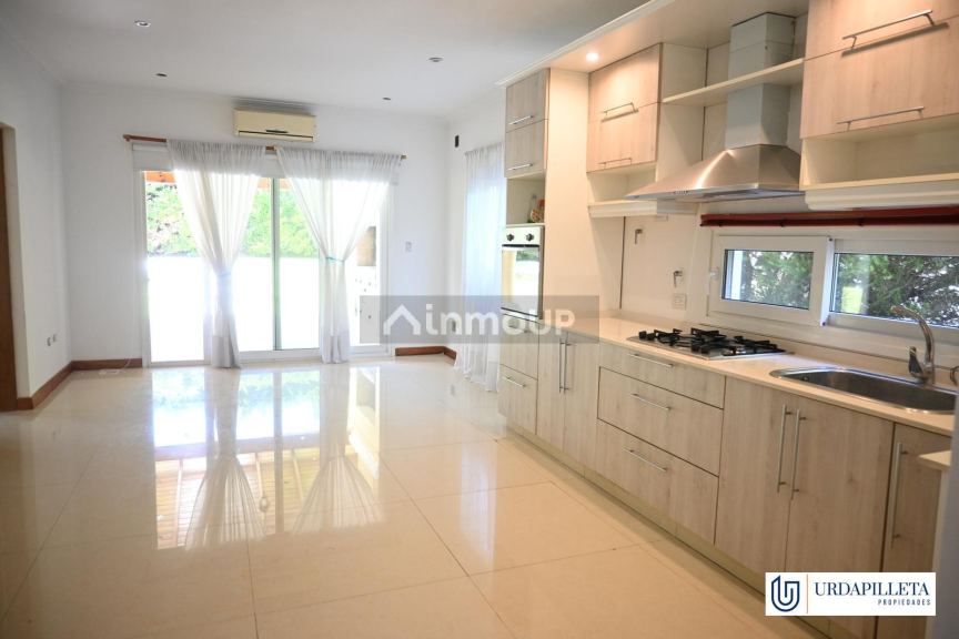 Casa en Alquiler en Pilar, G.B.A. Zona Norte