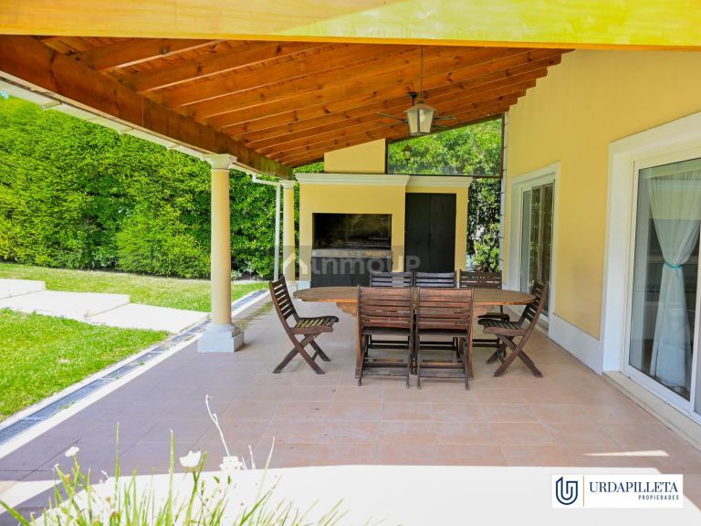 Casa en Alquiler en Pilar, G.B.A. Zona Norte