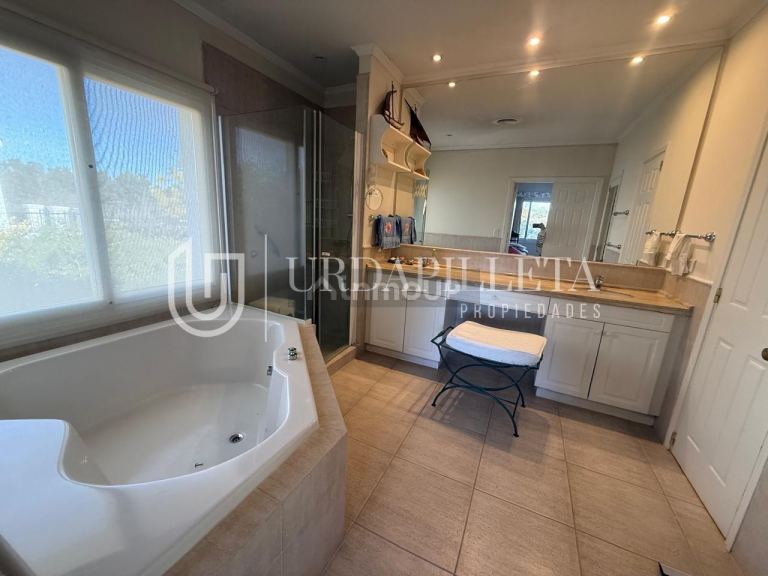 Casa en Alquiler en Pilar, G.B.A. Zona Norte