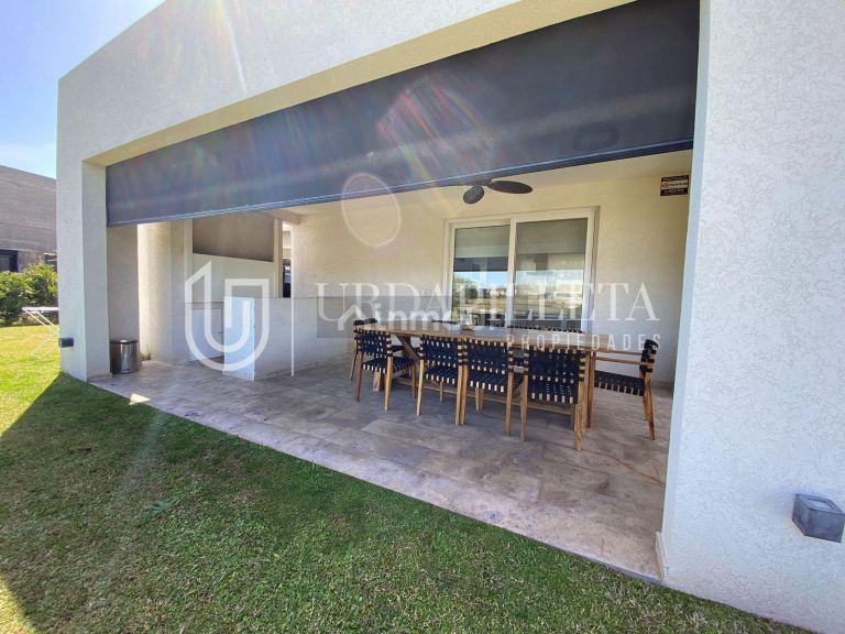 Casa en Venta en Pilar, G.B.A. Zona Norte