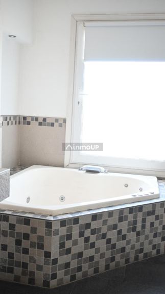 Casa en Venta en Pilar, G.B.A. Zona Norte