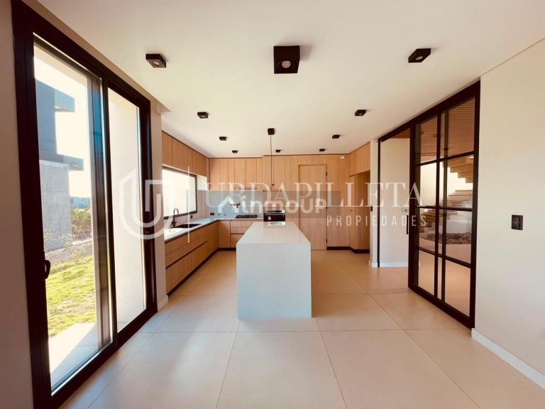 Casa en Venta en Pilar, G.B.A. Zona Norte