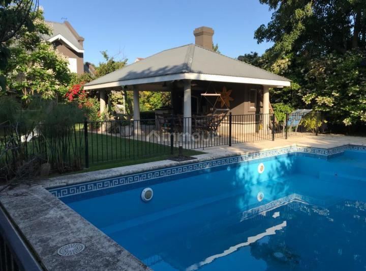 Casa en Venta en Malvinas Argentinas, G.B.A. Zona Norte