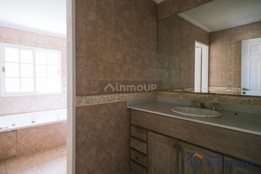 Casa en Venta en Pilar, G.B.A. Zona Norte