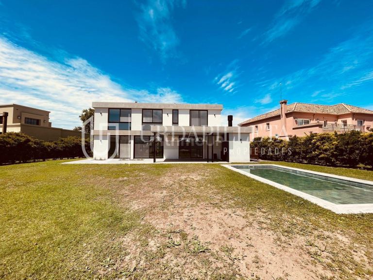 Casa en Venta en Pilar, G.B.A. Zona Norte