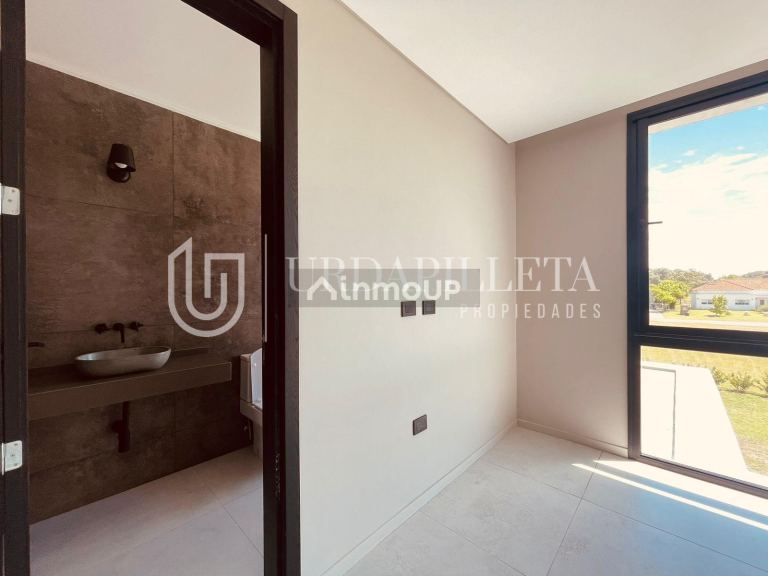 Casa en Venta en Pilar, G.B.A. Zona Norte