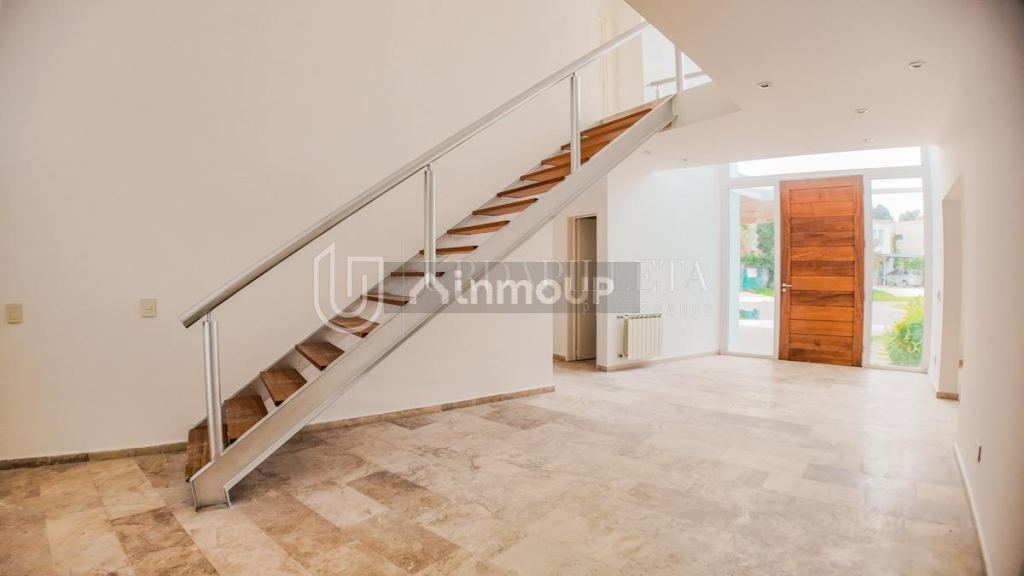 Casa en Alquiler en Pilar, G.B.A. Zona Norte