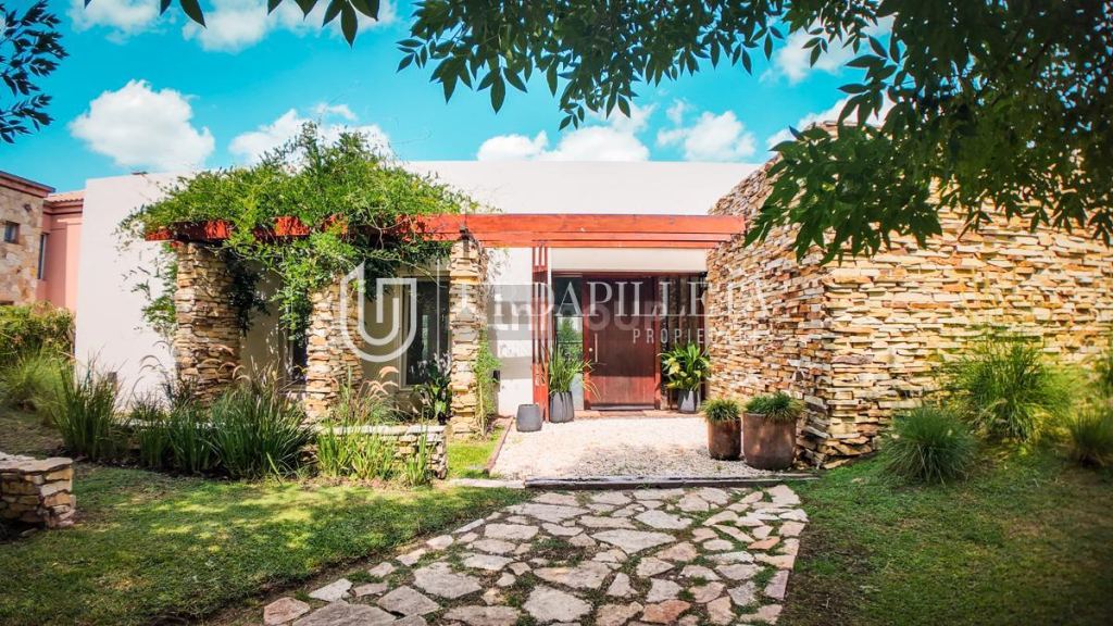 Casa en Venta en Pilar, G.B.A. Zona Norte