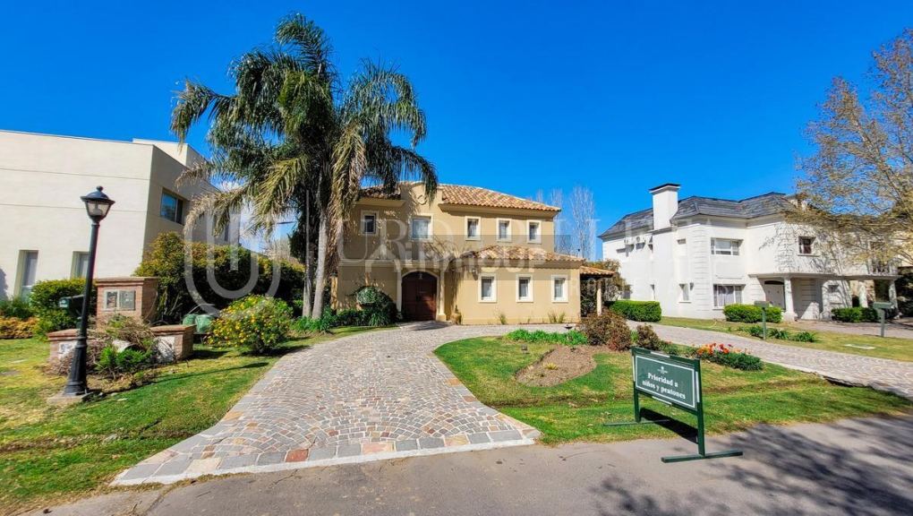 Casa en Venta en Pilar, G.B.A. Zona Norte