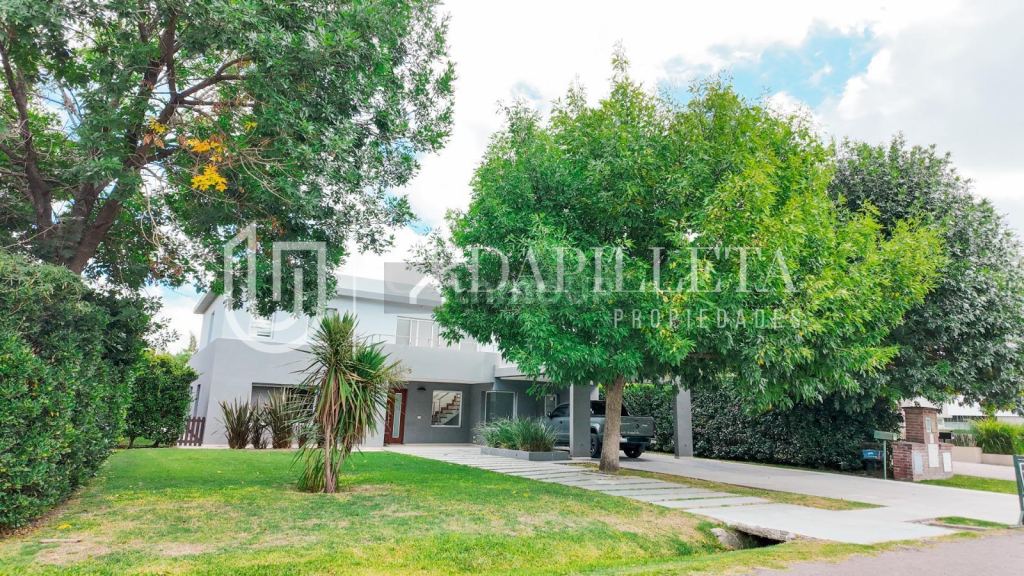 Casa en Venta en Pilar, G.B.A. Zona Norte