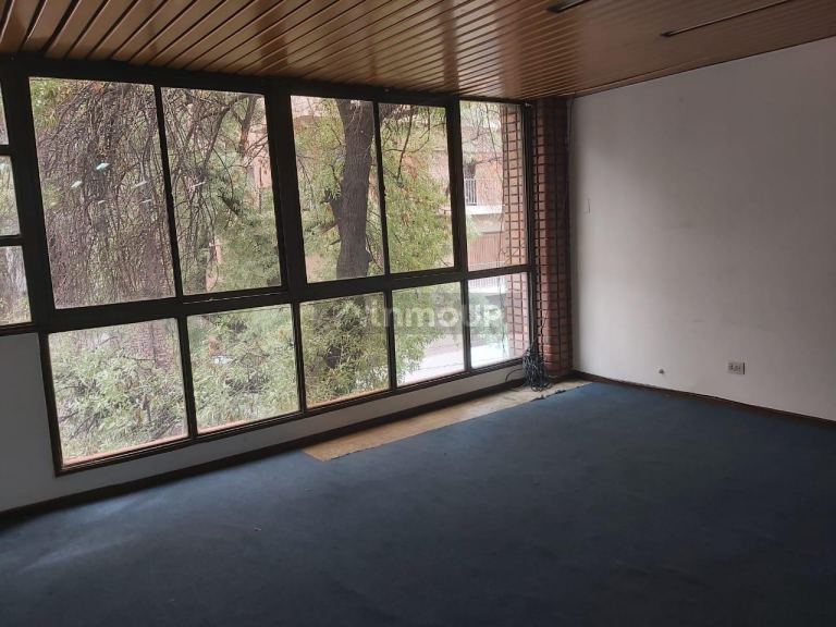 Oficina en Venta en Capital, Mendoza