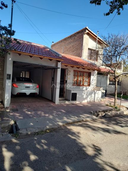 Casa en Alquiler en Guaymallen, Mendoza