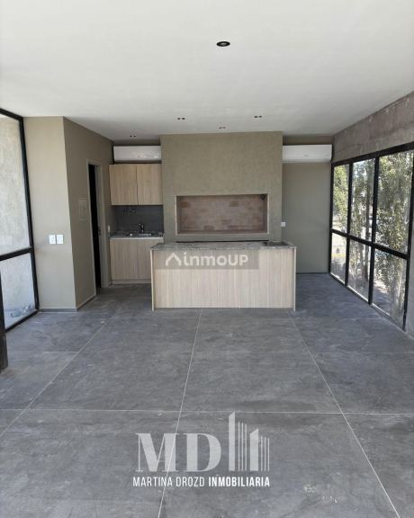 Departamento en Venta en Maipu, Mendoza