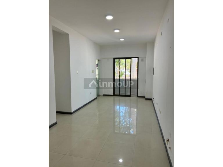 Local Comercial en Alquiler en Capital, San Juan