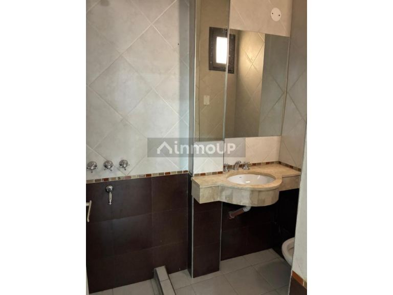Local Comercial en Alquiler en Capital, San Juan