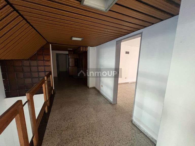 Local Comercial en Alquiler en S.M. de Tucumán, Tucuman