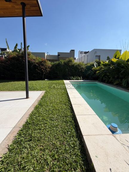 Casa en Venta en Yerba Buena, Tucuman