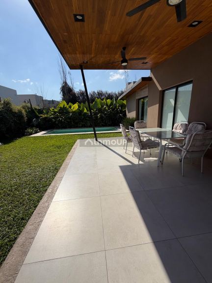Casa en Venta en Yerba Buena, Tucuman
