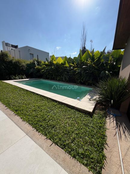 Casa en Venta en Yerba Buena, Tucuman