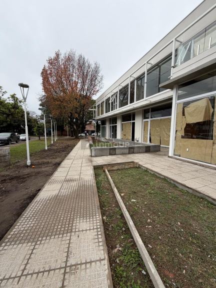 Local Comercial en Alquiler en Yerba Buena, Tucuman