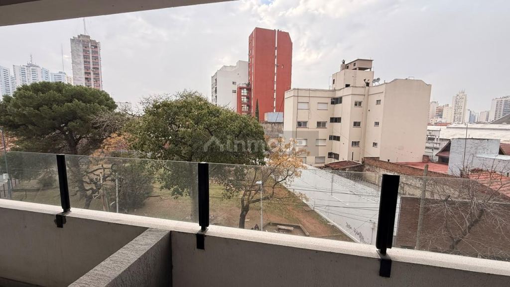 Oficina en Alquiler en Avellaneda, G.B.A. Zona Sur