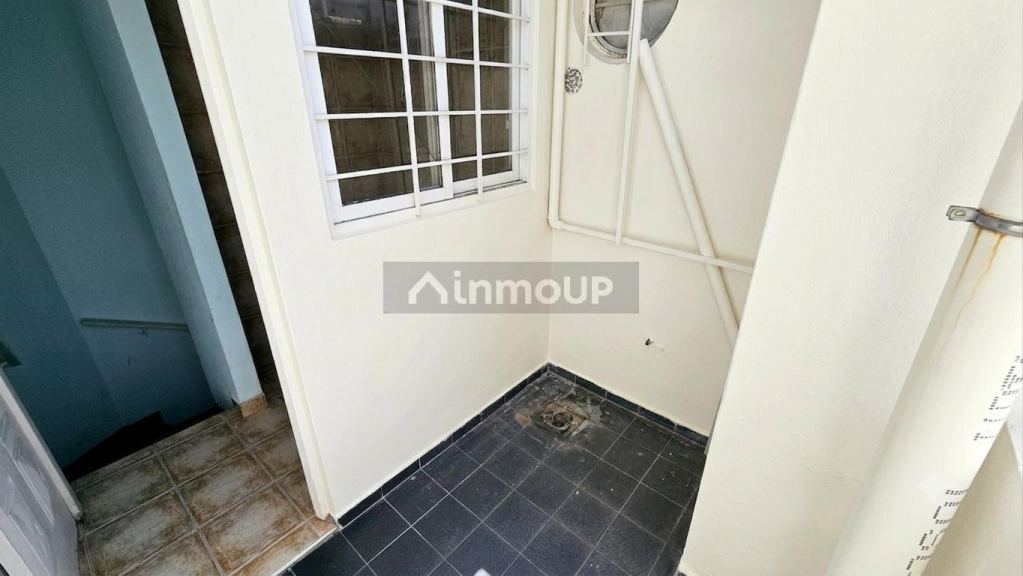 P H en Venta en La Matanza, G.B.A. Zona Oeste