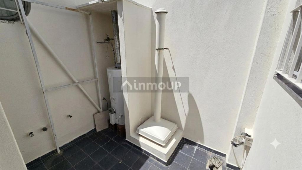 P H en Venta en La Matanza, G.B.A. Zona Oeste