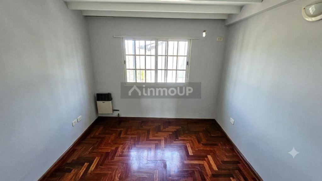 P H en Venta en La Matanza, G.B.A. Zona Oeste