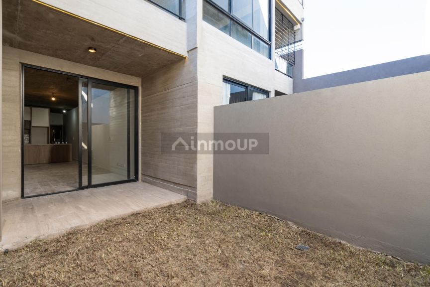 Departamento en Venta en Coghlan, Capital Federal