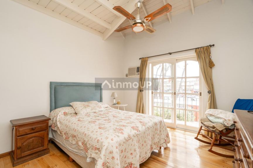P H en Venta en General San Martin, G.B.A. Zona Norte