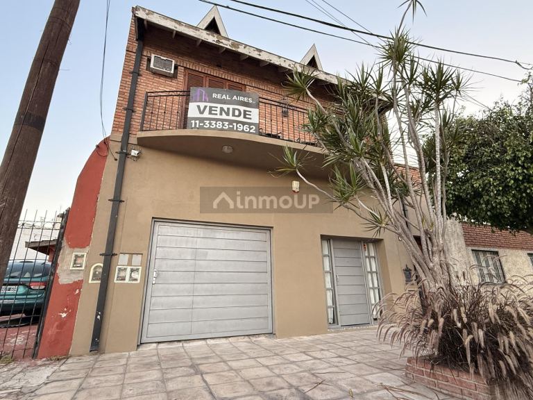 P H en Venta en General San Martin, G.B.A. Zona Norte