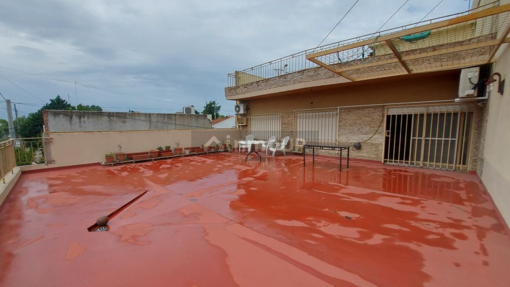 P H en Venta en General San Martin, G.B.A. Zona Norte