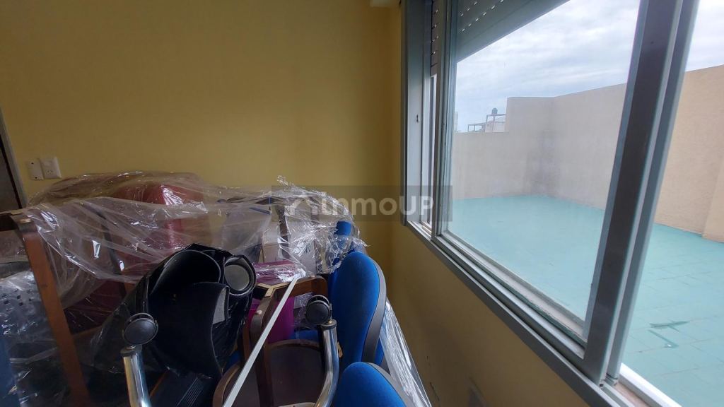 P H en Venta en General San Martin, G.B.A. Zona Norte