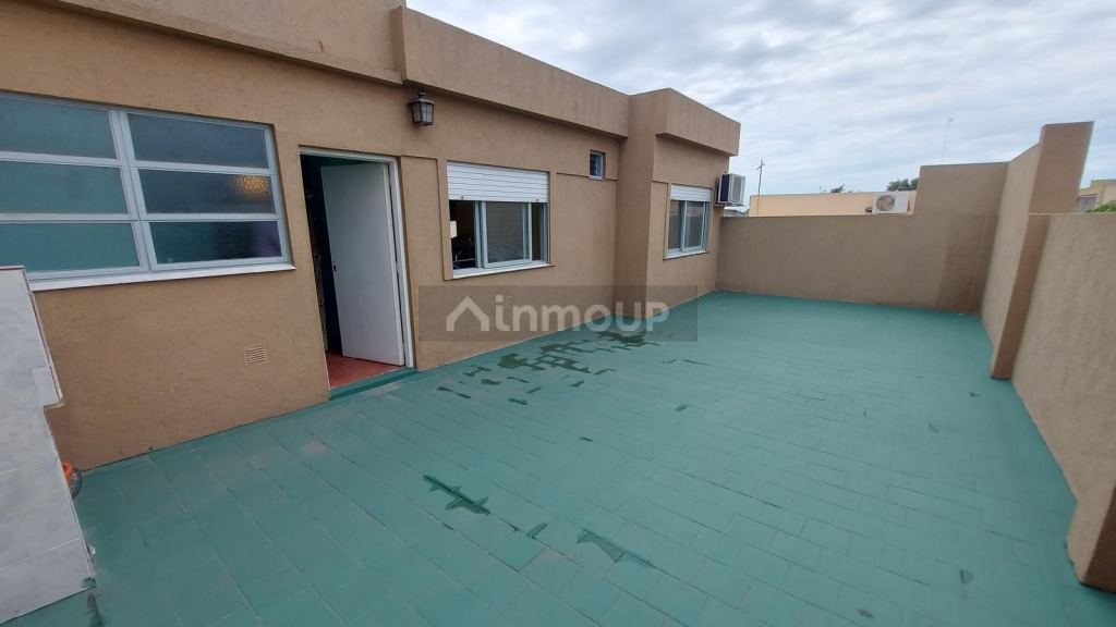 P H en Venta en General San Martin, G.B.A. Zona Norte