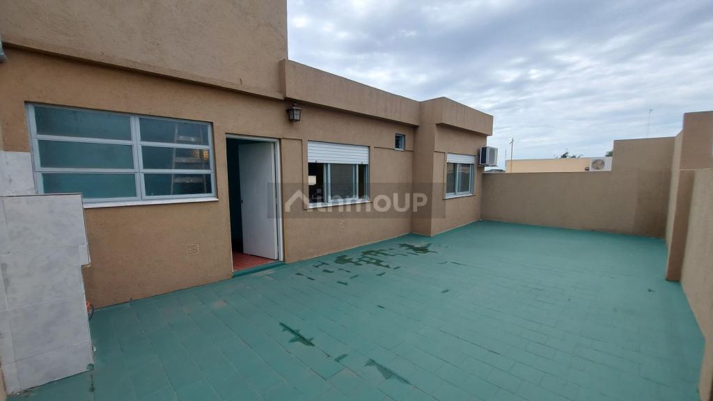 P H en Venta en General San Martin, G.B.A. Zona Norte