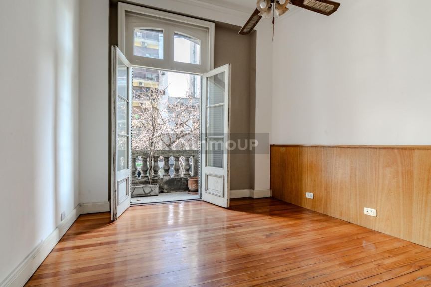 Departamento en Venta en Once, Capital Federal