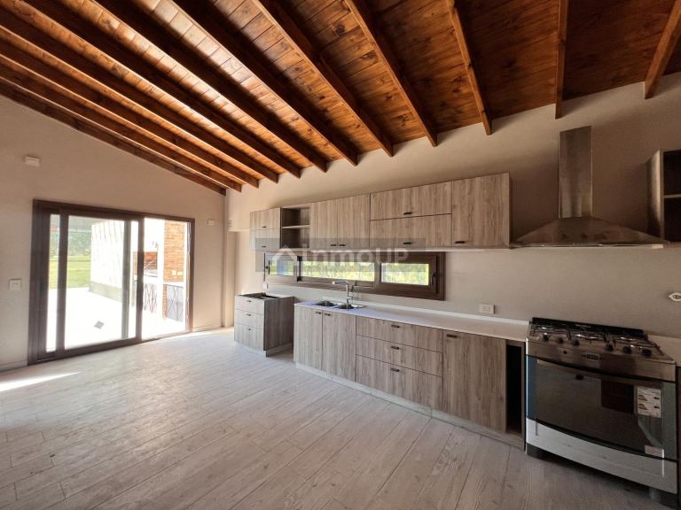 Casa en Venta en Exaltacion de la Cruz, G.B.A. Zona Norte